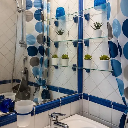 Apartment Magacirce In Centro Storico San Felice Circeo